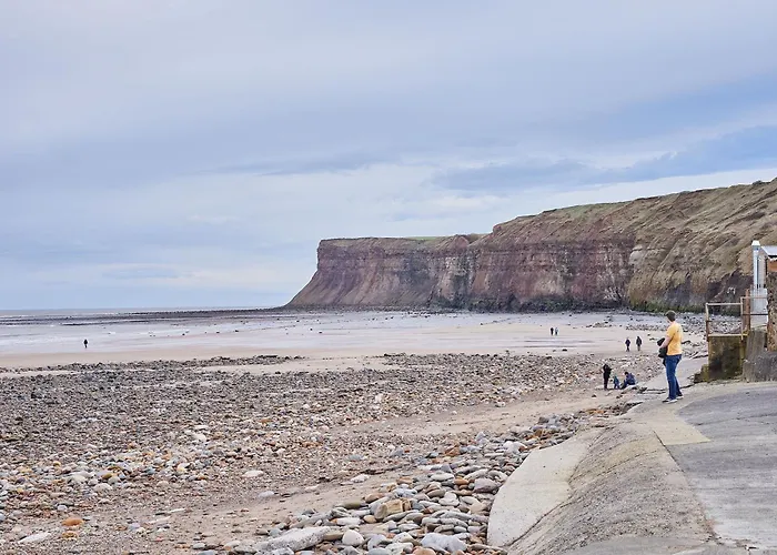 Host & Stay - The Lobster Pot